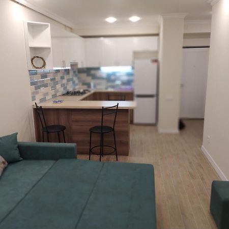 Apartment In Yerevan City Center, Pushkin Экстерьер фото